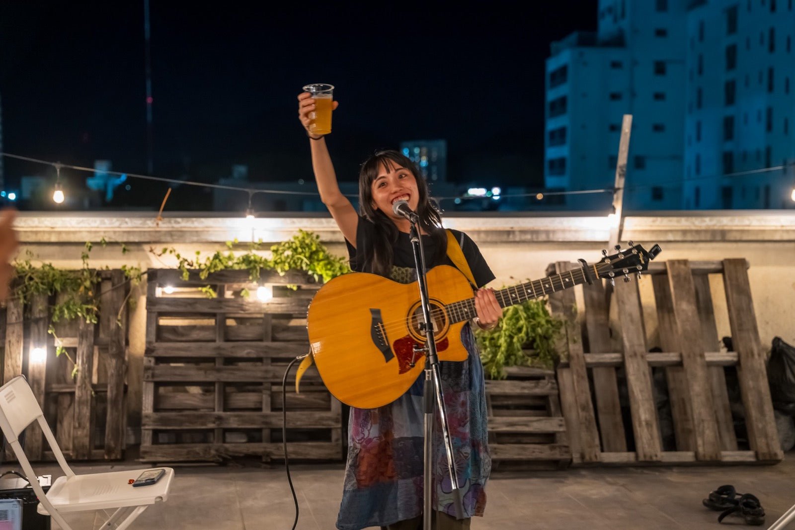 MUSIC LIVE